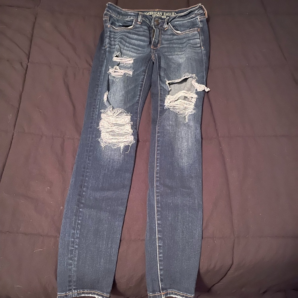 perfect condition size 6 American eagle jeans